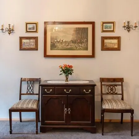 Graefliche 4* Reitwein